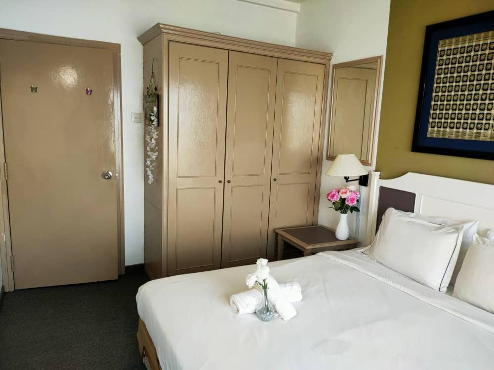 Beachfront Full Sea Penang Tanjung Bungah  Dış mekan fotoğraf
