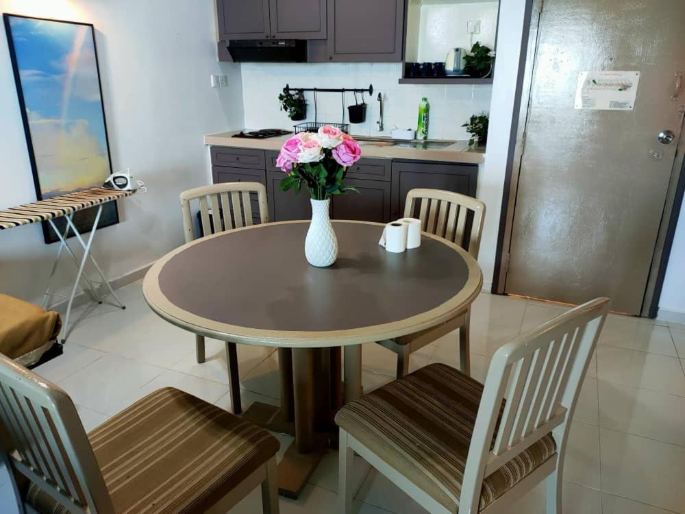 Beachfront Full Sea Penang Tanjung Bungah  Dış mekan fotoğraf
