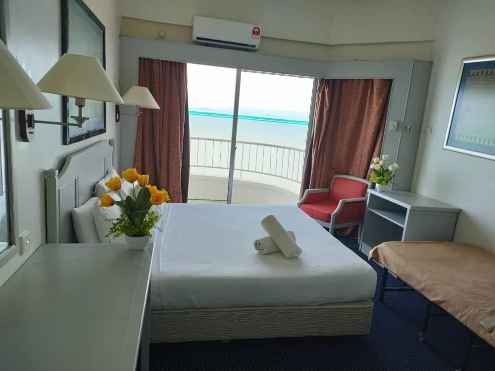 Beachfront Full Sea Penang Tanjung Bungah  Dış mekan fotoğraf